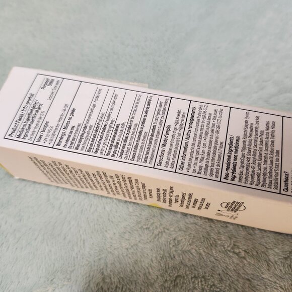 Bondi Sands Sunny Daze SPF50 Mineral Tinted Moisturizer 50ml - Picture 5 of 11